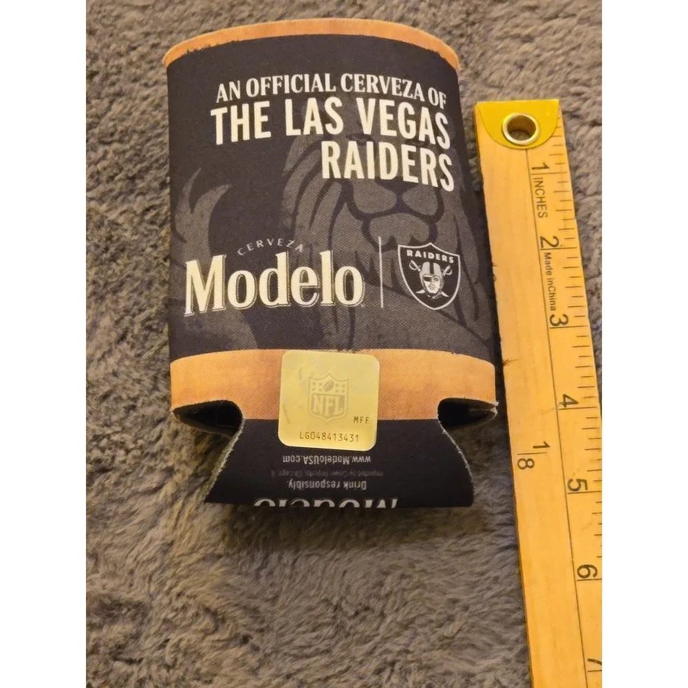 Las Vegas Raiders NFL Modelo Can Coozie Beer Soda Sleeve‎ Black Silver New Gift